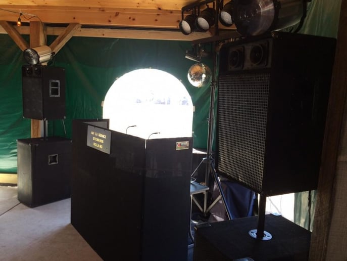 Gallery photo 5 of A1 Karaoke DJ Service