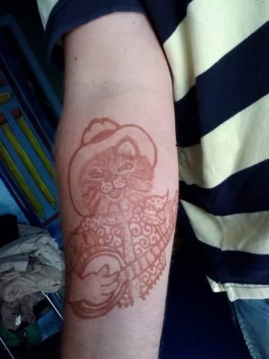 Gallery photo 7 of Huckleberry Henna