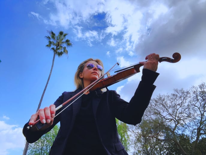 Gallery photo 5 of California Magic Strings