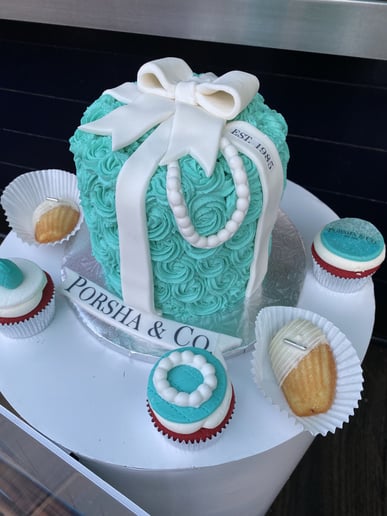 Gallery photo 4 of Hunnie Bee’s Cakes & Confections