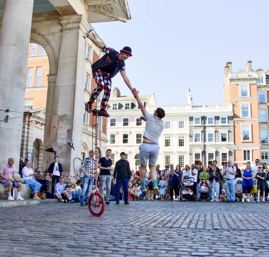 Gallery photo 4 of Hunter Way - Comedy Circus Entertainer