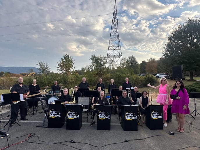 Gallery photo 8 of Huntsville's In the Mood Big Swing Band