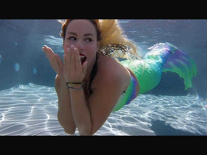 Gallery photo 7 of Mermaid Holly Wood