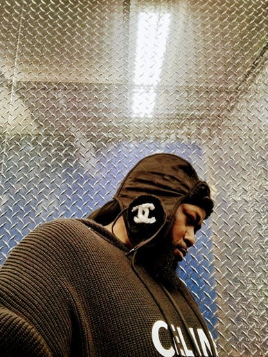Gallery photo 3 of Hustle Game Savage