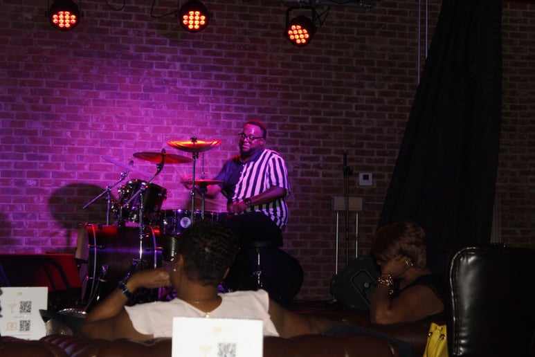 Gallery photo 1 of Hygh Energi Band