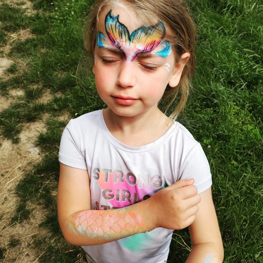 Gallery photo 3 of Hype Face Paint