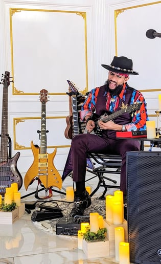 Gallery photo 2 of Hyphen Thazhath - One Man Band
