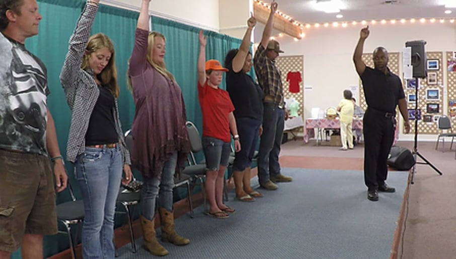 Gallery photo 2 of Hypnotist Frank Lee