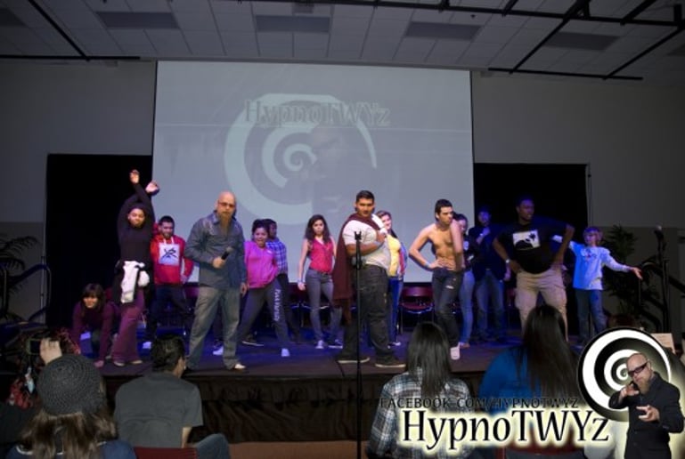 Gallery photo 4 of Hypnotwyz