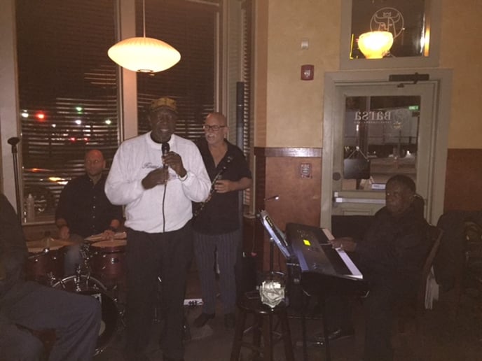 Gallery photo 8 of Ermitt Williams - Jazz/Blues Singer