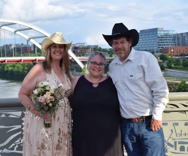Gallery photo 9 of I Thee Wed