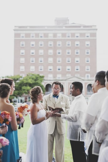 Gallery photo 3 of I Thee Wed