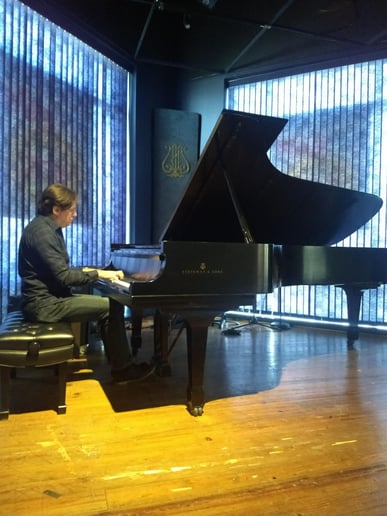 Gallery photo 8 of Igor Korokhov