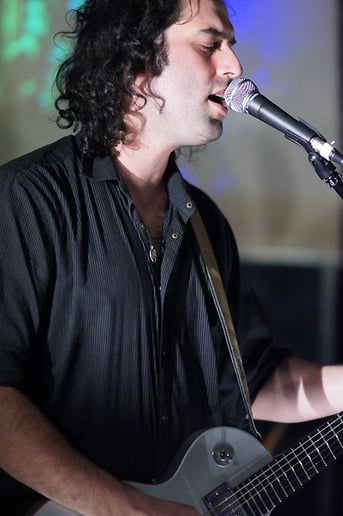 Gallery photo 5 of Igor Laze