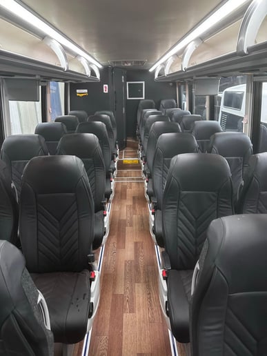 Gallery photo 5 of Illinois Limo and Car Service