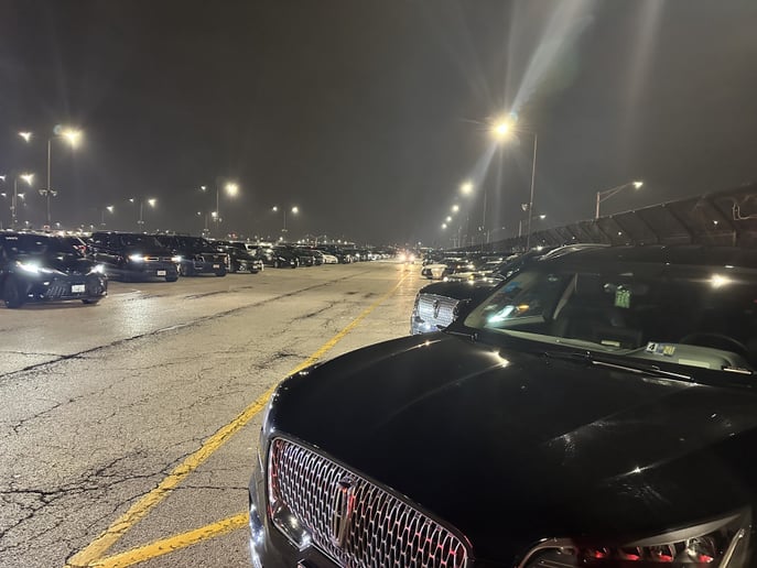 Gallery photo 6 of Illinois Limo and Car Service