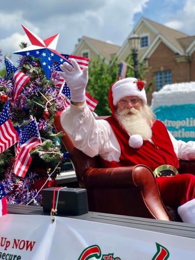 Gallery photo 4 of Santa Jack & Mrs. Claus