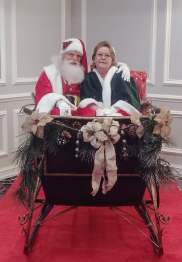 Gallery photo 7 of Santa Jack & Mrs. Claus