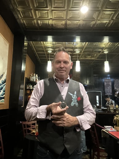 Gallery photo 9 of Magician Kevin Long