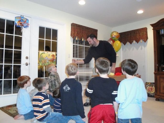 Gallery photo 1 of Illusionist Matt Davis