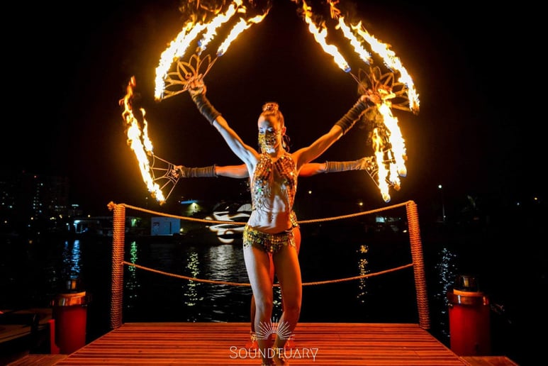 Gallery photo 4 of ILLYATRISS