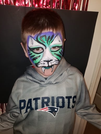 Gallery photo 4 of Imagine That Face Painting, Glitter Tattoos & More