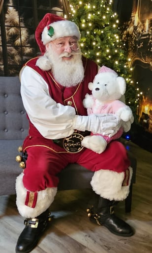 Gallery photo 9 of In the Nick Of Time Santa Services