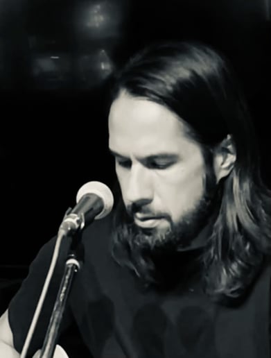 Gallery photo 1 of Incredible One Man Band Solo Musician
