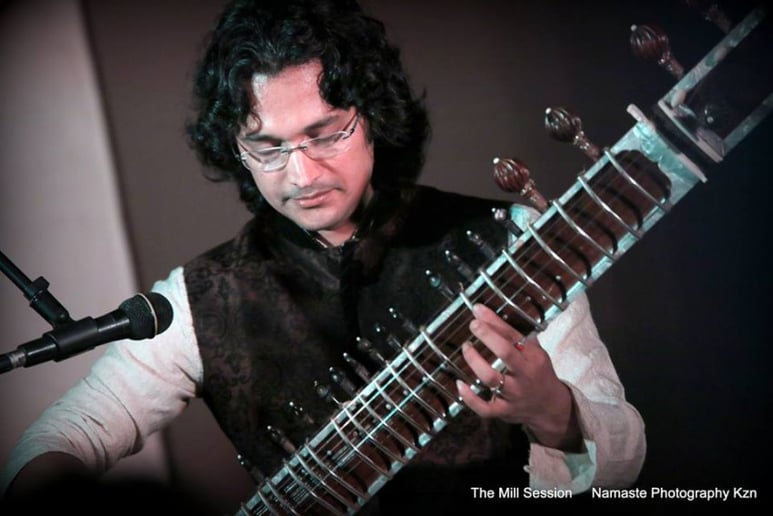Gallery photo 1 of Kanada Narahari - Indian Music