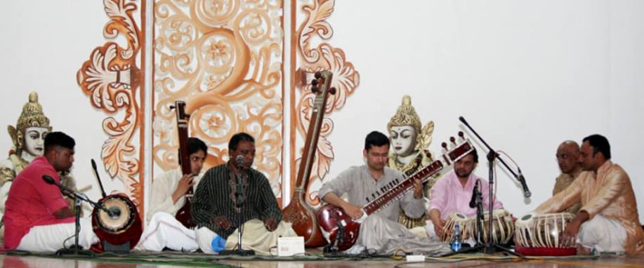 Gallery photo 7 of Kanada Narahari - Indian Music
