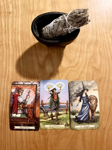 Gallery photo 3 of Indie Tarot With Katie