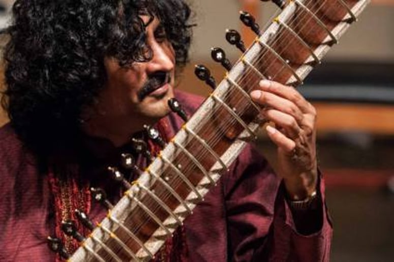 Gallery photo 11 of Indrajit Banerjee