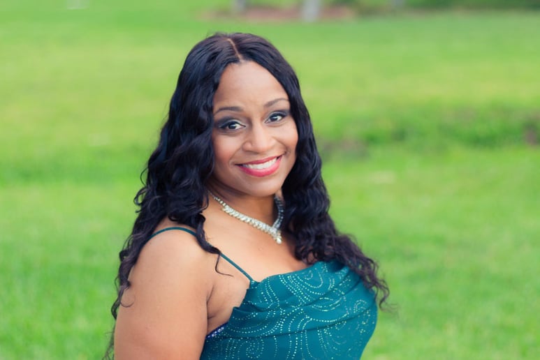 Gallery photo 2 of Yetta Mae