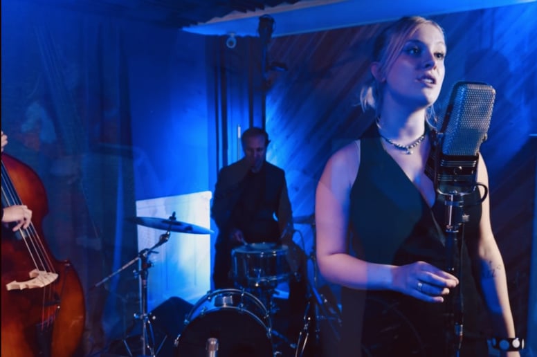 Gallery photo 4 of Ingrid Gibson Trio