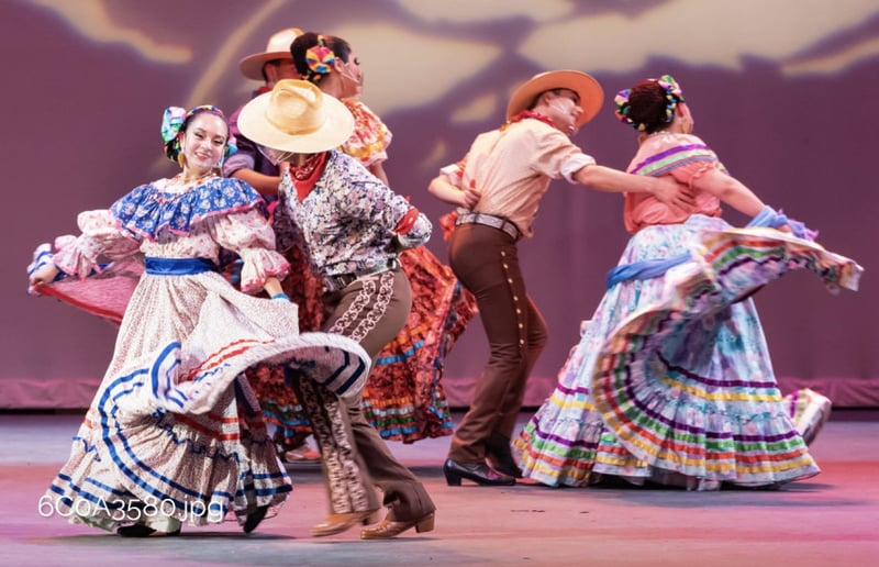 Gallery photo 1 of Inspiraciones De Danza Mexicana