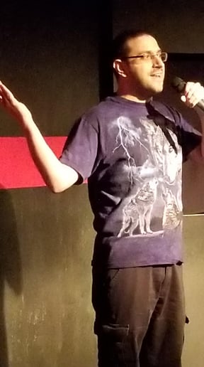 Gallery photo 1 of Stand Up Comedian Pete Sakaris