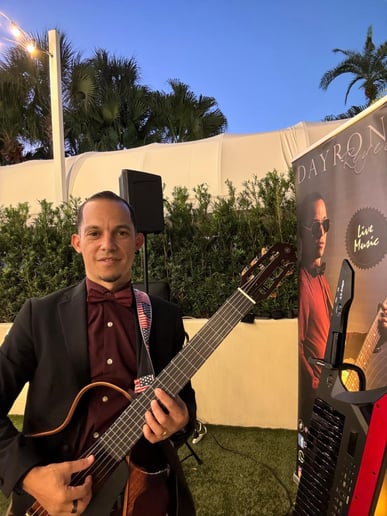 Gallery photo 1 of Dayron Reyes – Elegant Instrumental Music