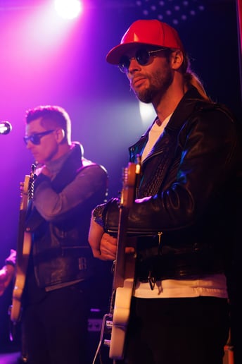 Gallery photo 7 of Insx