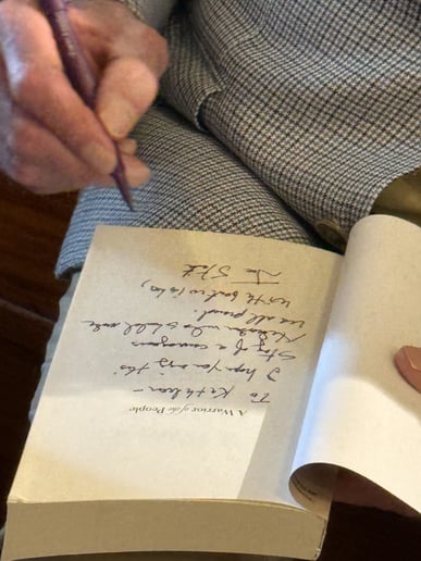 Gallery photo 9 of Intuitive Handwriting Analyst