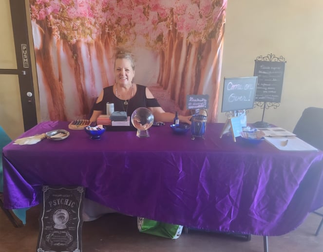 Gallery photo 4 of Intuitive Readings by Christelle