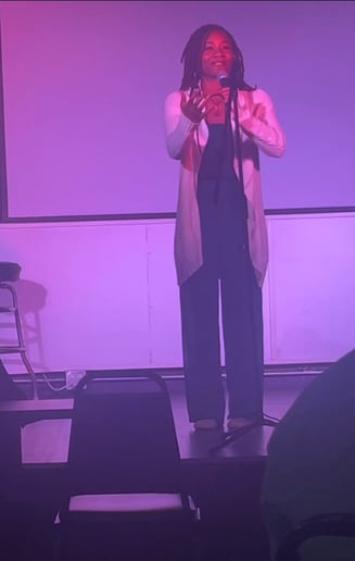 Gallery photo 2 of Intuitive soul speaking