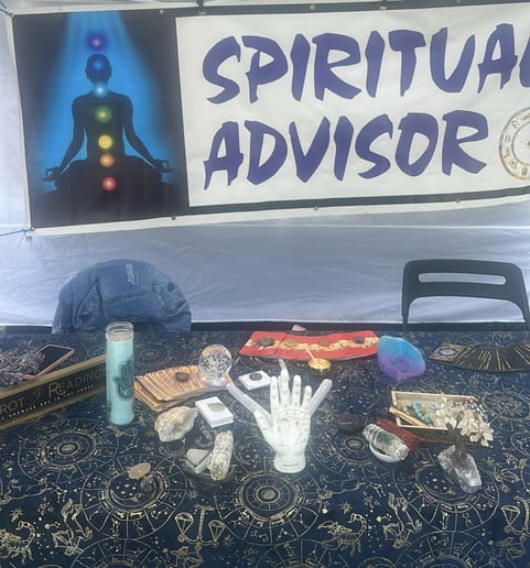 Gallery photo 2 of Intuitive Visions Readings by Victoria
