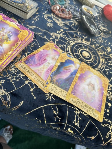 Gallery photo 3 of Intuitive Visions Readings by Victoria
