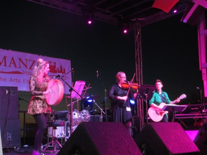 Gallery photo 1 of Irish Echoes