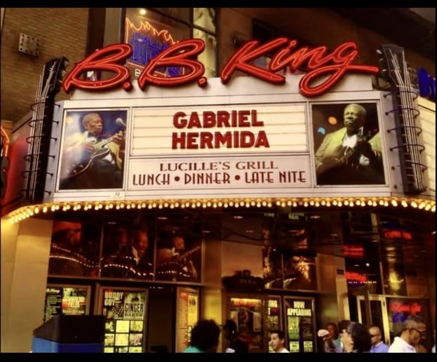 Gallery photo 6 of Isa & Gabriel Duo