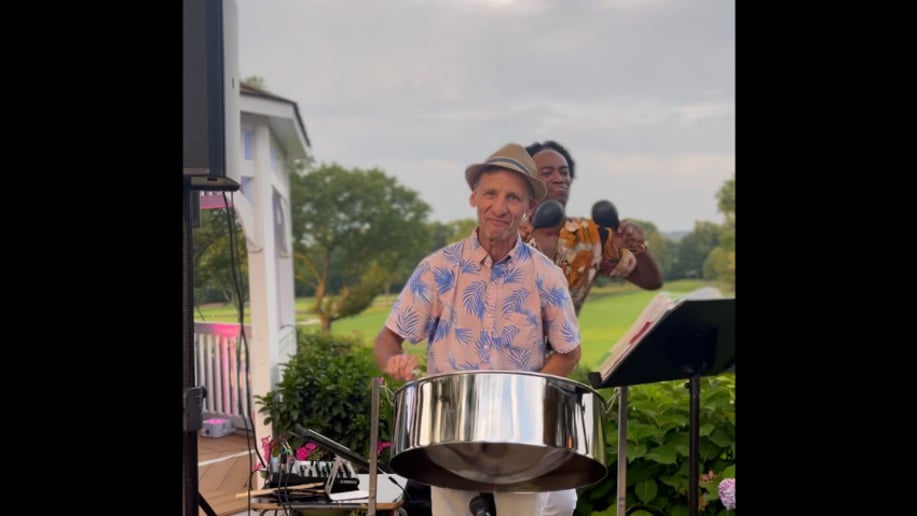 Gallery photo 4 of Island-Sounds Steel Drums