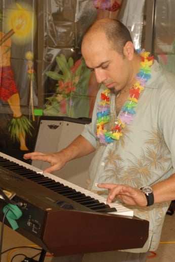 Gallery photo 8 of Island Boogie Steel Drum Band