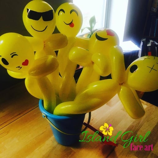 Gallery photo 10 of Island Girl Face Art