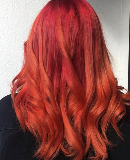 Gallery photo 4 of Isn’t she lovely hairstyling