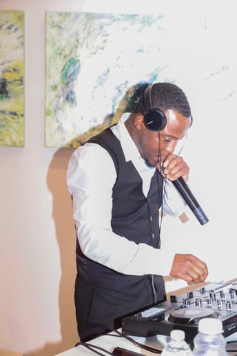 Gallery photo 3 of IT Factor Live Entertainment